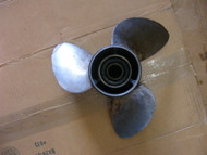 Johnson Evinrude 40-45-50-55-60-65 Propeller 13 Splines 13-3/8x17 SS RH  384139