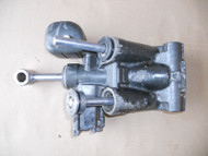 Johnson Evinrude 200-225-250 HP Power Trim & Tilt SHOWA 2002 f/ PARTS