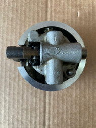 Johnson Evinrude 120 to 250 HP Bearing Housing 325804