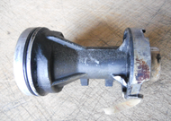 Johnson Evinrude 150-175-200-225-250 Bearing Housing 5001588 L.H. PropellerShaft
