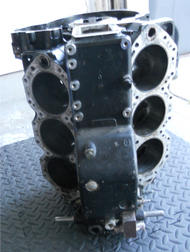 Johnson Evinrude 135-150-175 Ficht Crank Case block-5000821 Back Cover 346881