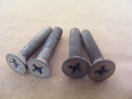 New OEM Johnson Evinrude OMC 70-75-85-100-125-135 HP Screw Plate to Base 316116