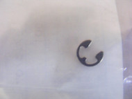 NEW OEM Johnson Evinrude Retainer 203949 Shaft
