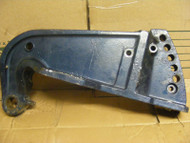 Johnson Evinrude 70-75-85-115-140-150-175-200-235 HP Stern Bracket 322829 Port