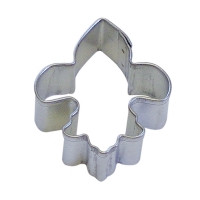 Tinplated steel cookie cutter.  Hand wash & dry thoroughly before storing.
Great for cutting out fondant and magic chocolate pieces. 