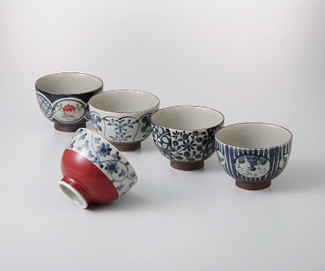 [VALUE] Chawan 5 bowl set w box - Japanese Aritayaki Porcelain