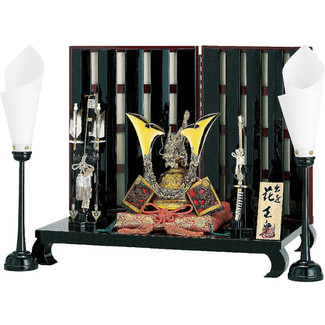 [Heritage set] Japanese Samurai Kabuto helmet - Tiger & Dragon [B] - Stand base, byobu folding screen, and accessories