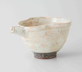 Ivory Sake Pot & 2 Cups Set : Konahiki - Japanese Hasami Porcelain