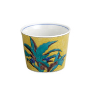 Old Kutani Pottery Design Tea Cup : Rhodea japonica - Ceramic Yunomi Cup w Box