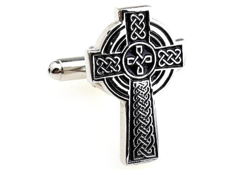 Celtic Cross cufflinks close up image