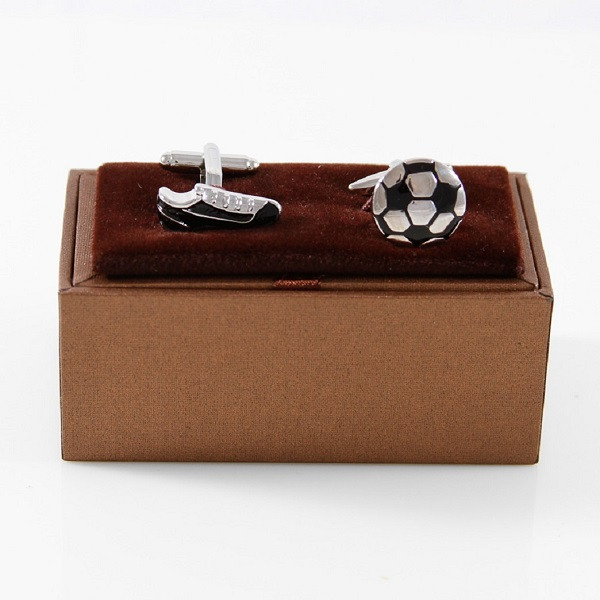 Tractor Pair Cufflinks In A Presentation Gift Box & Polishing Cloth - CX11OYA9T9V