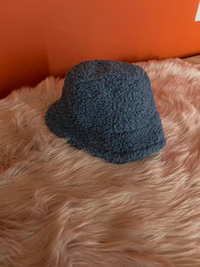 2 n1 reversible bucket hat