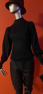 Puffy sleeve black