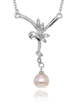 Jessy's Flower Pearl Drop Necklace 4 | Necklaces