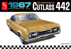 AMT 1365 1967 Oldsmobile Cutlass 442 1:25 Model Kit