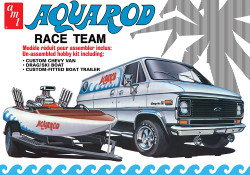 AMT 1338 Aquarod Race Team 1975 Chevy Van w/Drag/Ski Boat Trailer 1:25 Model Kit