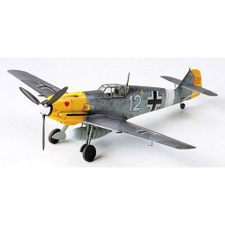 TAMIYA 60755 MesserschmittBf109E-4/7 TROP 1:72 Aircraft Model Kit