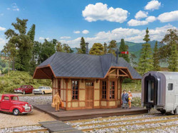 Walthers Victoria Springs Station Kit WH933-3555 HO Gauge