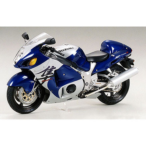 Suzuki GSX 1300R Hayabusa Bike -- Plastic Model Motorcycle