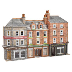 Metcalfe PN972 Low Relief Pub & Shops N Gauge Kit