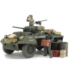 Tamiya 25196 U.S. M8 Light Armoured Car Greyhound Set 1:35 Plastic Model Kit