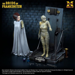 X-Plus The Bride of Frankenstein 1:8 Plastic Model Kit