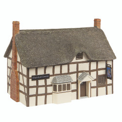 Scenecraft 44-1002C Thatched Tavern Brown & Cream