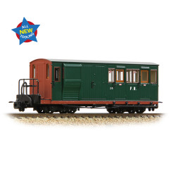 Graham Farish 394-080 Ffestiniog Railway Brake Third No. 10 FR Green w/Red Ends