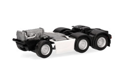 Herpa Iveco S-Way (6x2) 3 Axle Chassis (2) HA086011 HO Gauge