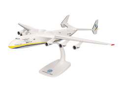 Herpa Snapfit Antonov AN-225 'Mriya' UR-82060 (1:250) HA614313