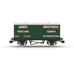 Hornby R60274 RailRoad James Brothers Closed Van