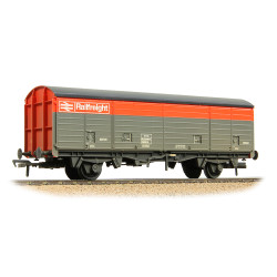 Bachmann Branchline 38-144C BR VDA Van BR Railfreight Red & Grey [W] OO Gauge