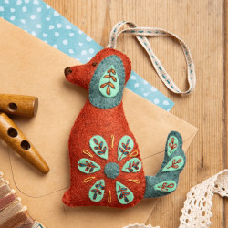 Corinne Lanpierre Folk Dog Felt Craft Mini Kit