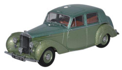 Oxford Diecast BN6002 Bentley MkVI Balmoral Green/Ice Green 1:43