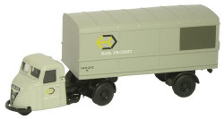 Oxford Diecast 76RAB003 Scammell Scarab Van Trailer Railfreight OO Gauge