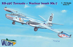 Valom 72122 North-American RB-45C Tornado + 1:72 Aircraft Model Kit