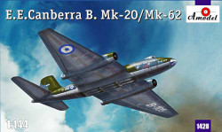 A-Model 14428 BAC/EE Canberra Mk.20 / Mk.62 with decals 1:144 Aircraft Model Kit