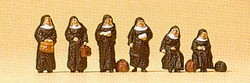 Preiser 79128 Nuns (6) Figure Set N Gauge