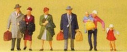 Preiser 79191 Travellers Walking (7) Figure Set N Gauge