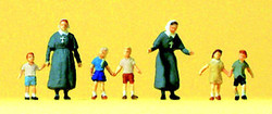 Preiser 79211 Protestant Sisters (2) with Children (5) Figure Set N Gauge
