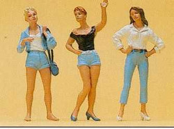 Preiser 63070 Young Women (3) Figure Set Gauge 1