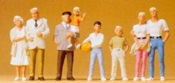 Preiser 65334 Spectators (8) Figure Set O Gauge