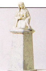 Preiser 29035 Kneeling Statue Figure HO