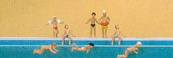 Preiser 79091 Children at the Pool (8) Figure Set N Gauge