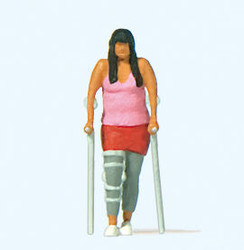 Preiser 28216 Female with Broken Leg Figure HO