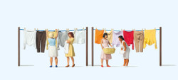 Preiser 10741 Women Hanging Laundry (4) Exclusive Figure Set HO