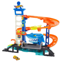 Hot Wheels Attacking Shark Escape Playset Toy HDP06