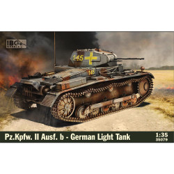IBG 35079 Pz.Kpfw II Ausf. B German Light Tank 1:35 Plastic Model Kit
