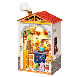 ROBOTIME Rolife Flavor Kitchen 1:28 DIY Miniature House Craft Kit DS011