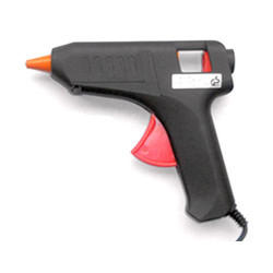 GAUGEMASTER Low Temperature Glue Gun w/ 3 Glue Sticks GM655